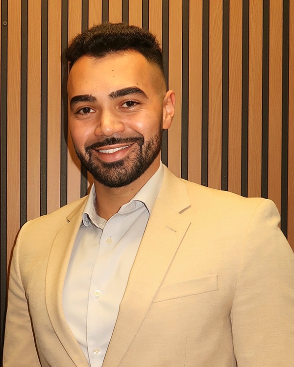 Obada Alsalhani